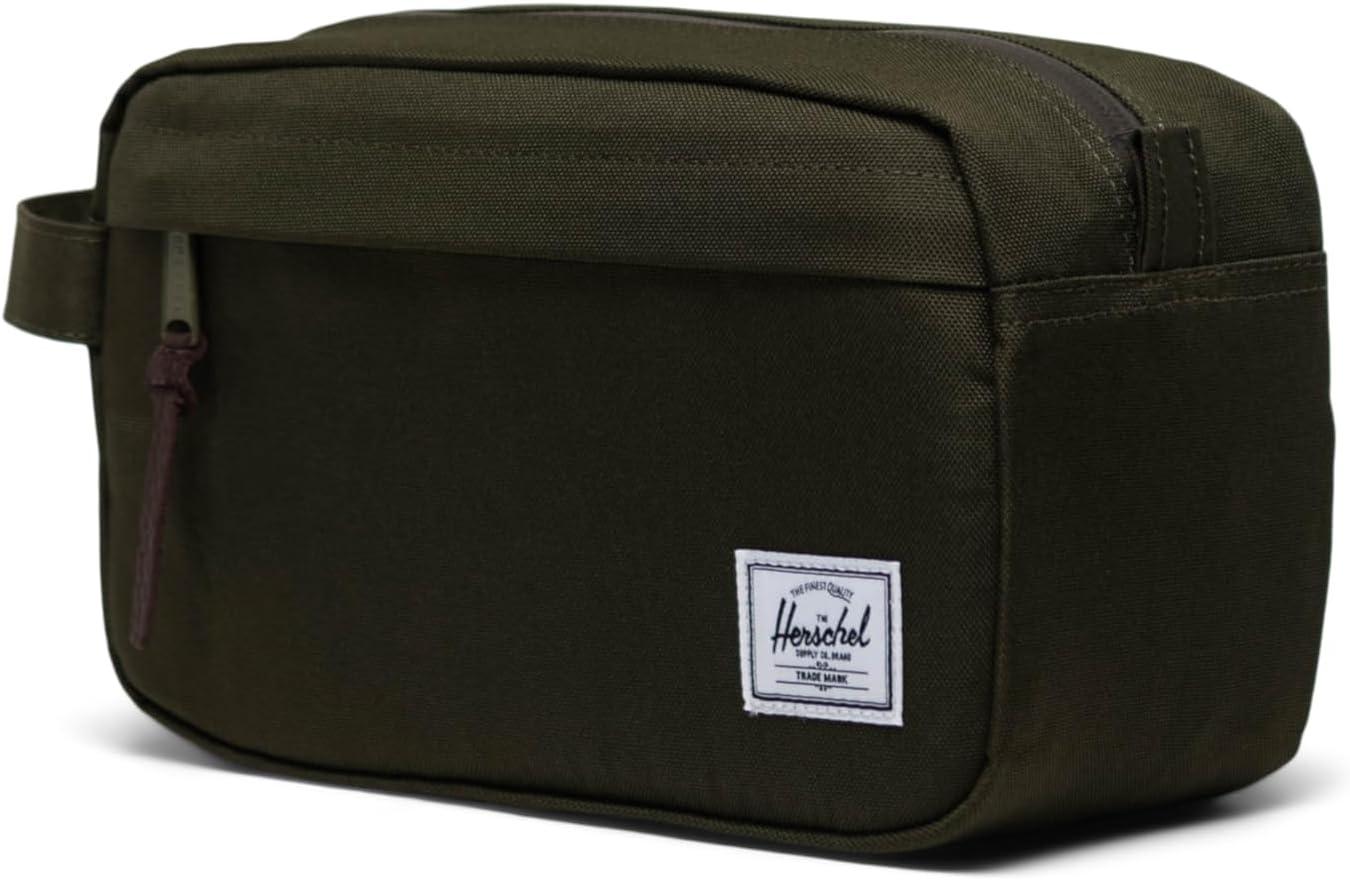 image:imageHerschel Supply Co Chapter Travel KitIvy Green