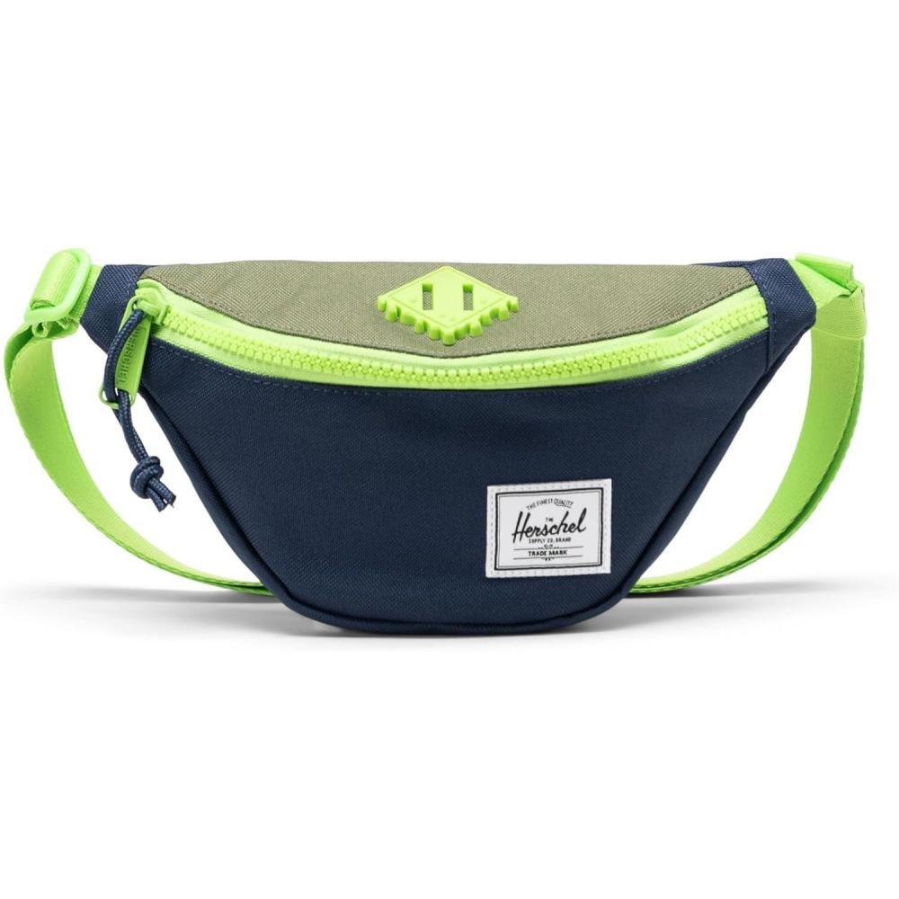 image:imageHerschel Heritage Hip Pack LittleBlack IrisFour Leaf Clover