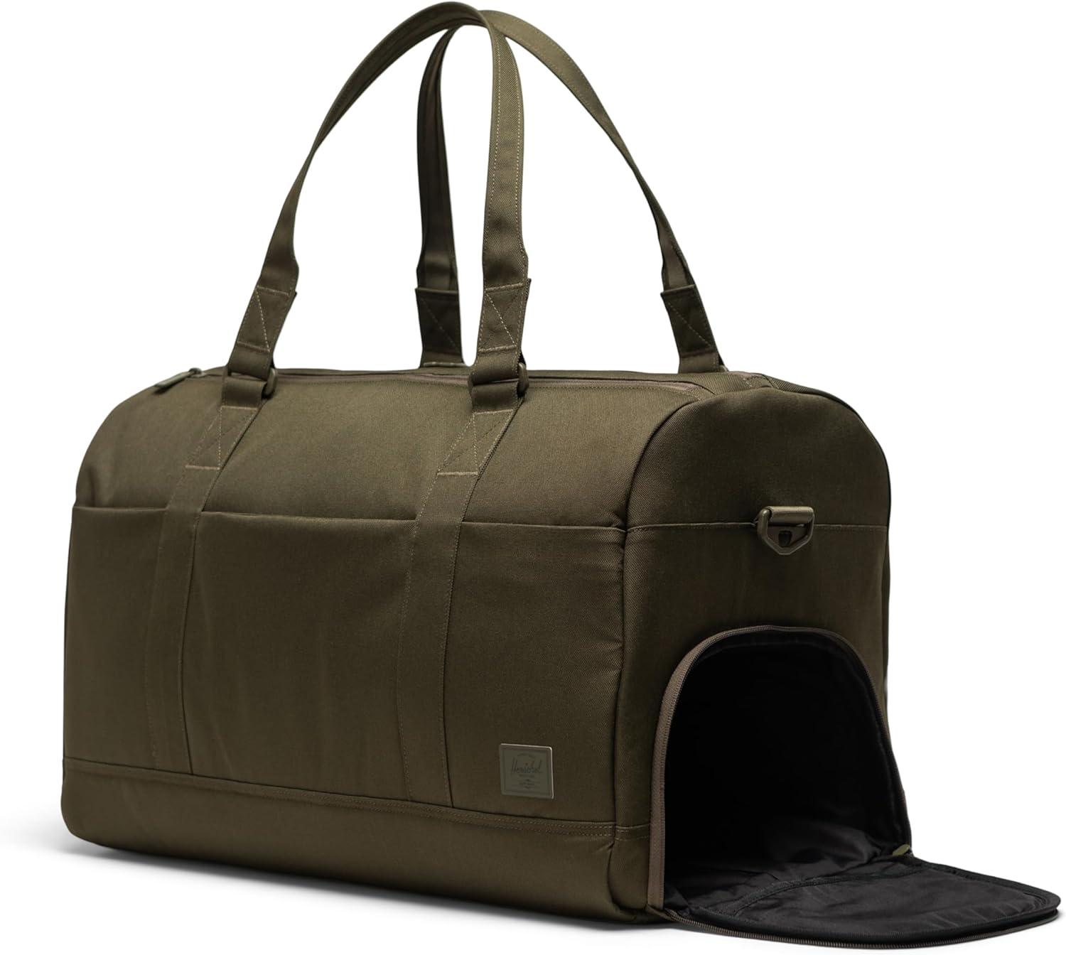 image:imageHerschel Unisex Novel DuffleIvy Green Tonal