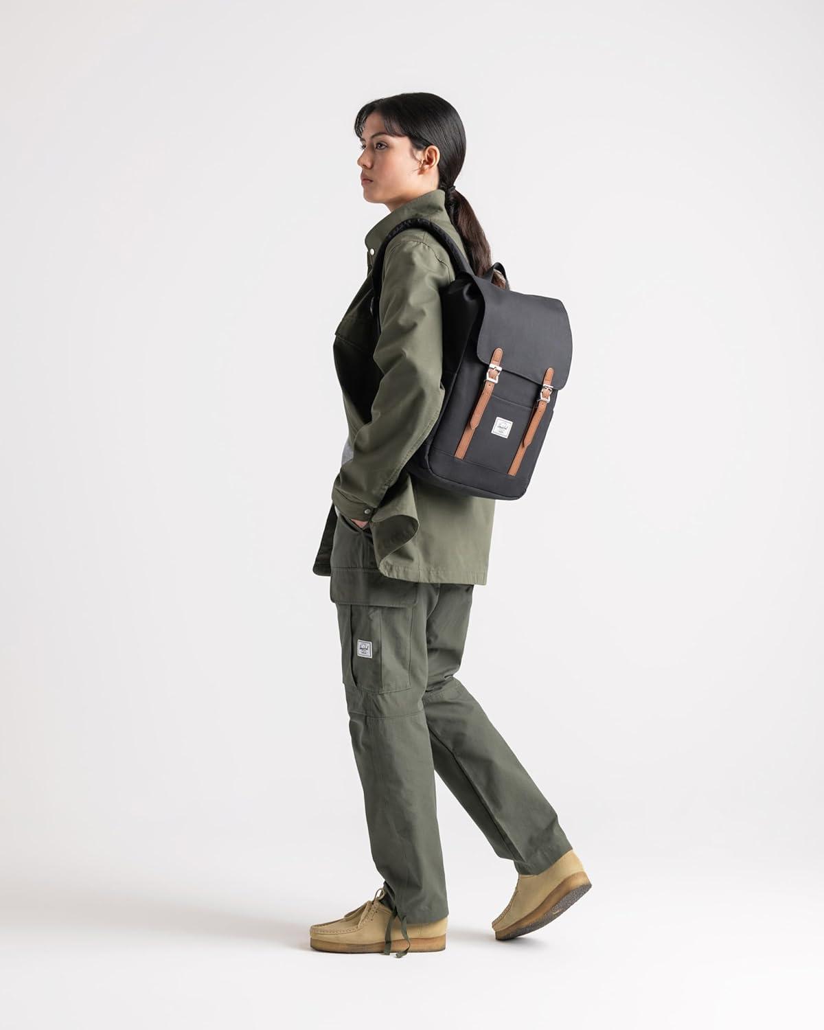 image:imageHerschel Retreat Backpack Moonbeam Small 17LAsh Rose
