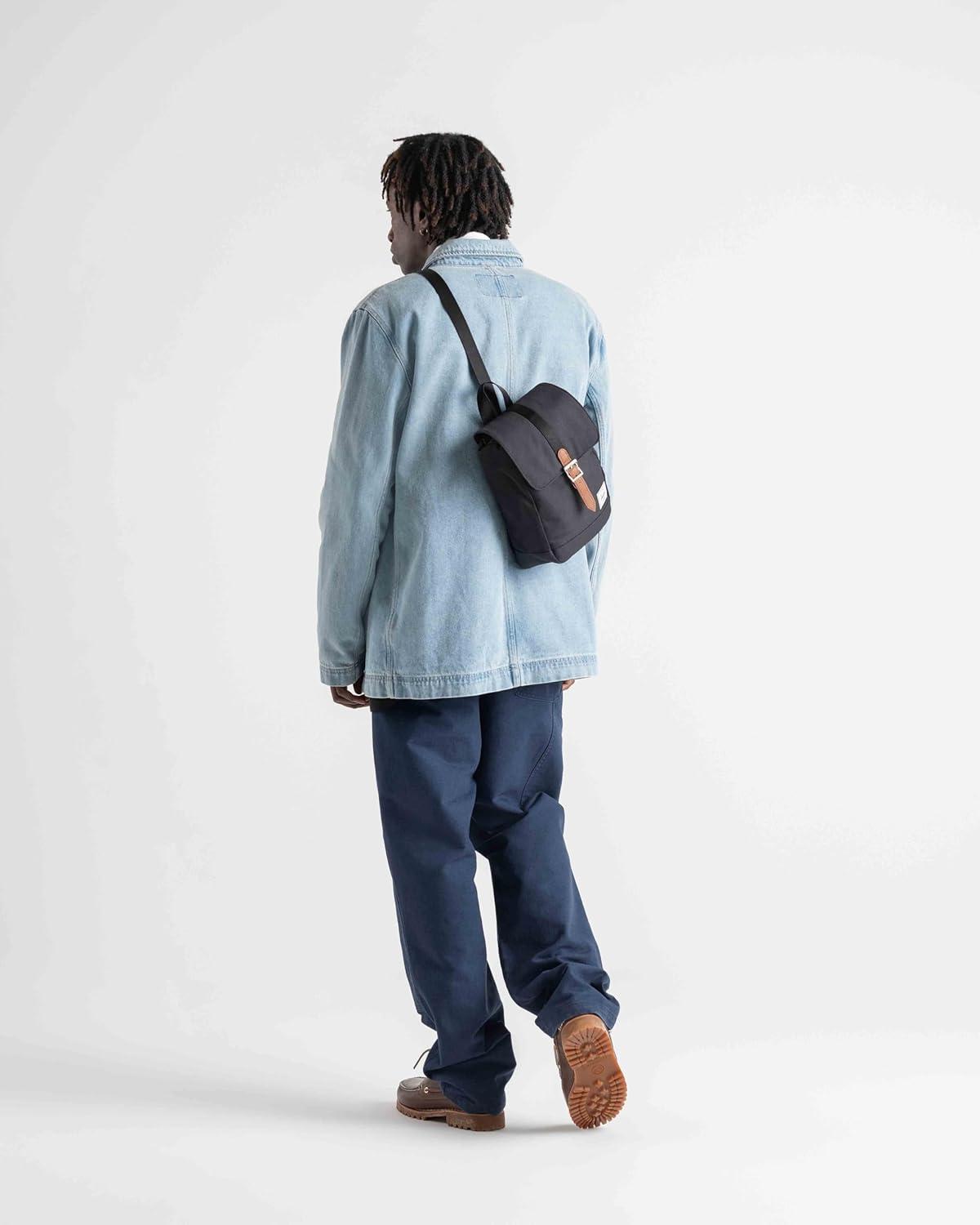 image:imageHerschel Retreat Sling BagBlack