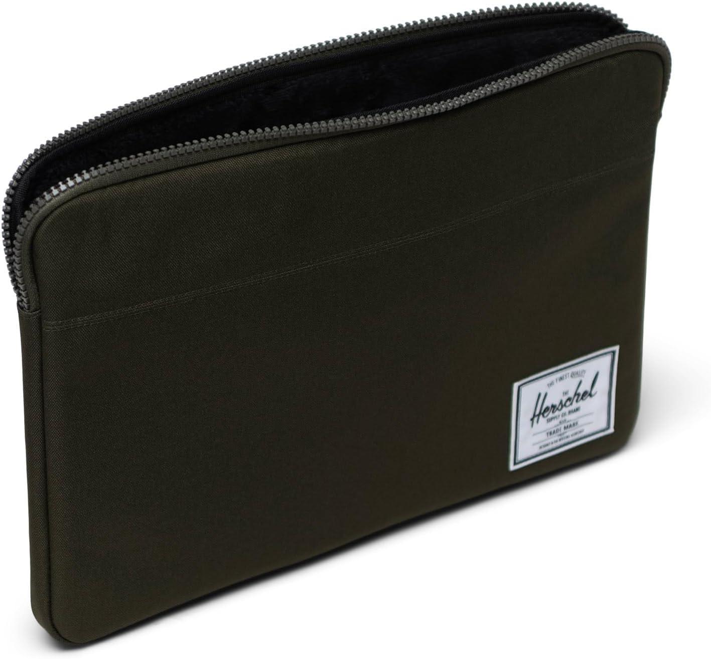 image:imageHerschel Anchor 1516 Inch Sleeve Ivy GreenIvy Green